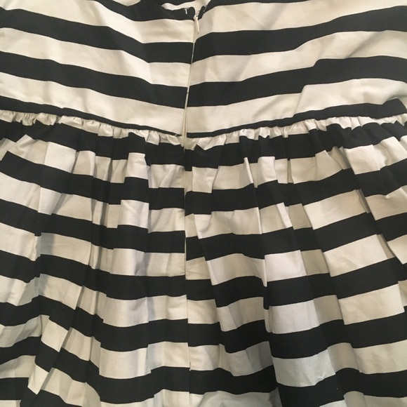 🌺Black & White Stripe Midi Summer Dress! 🌺 - Picture 6 of 8